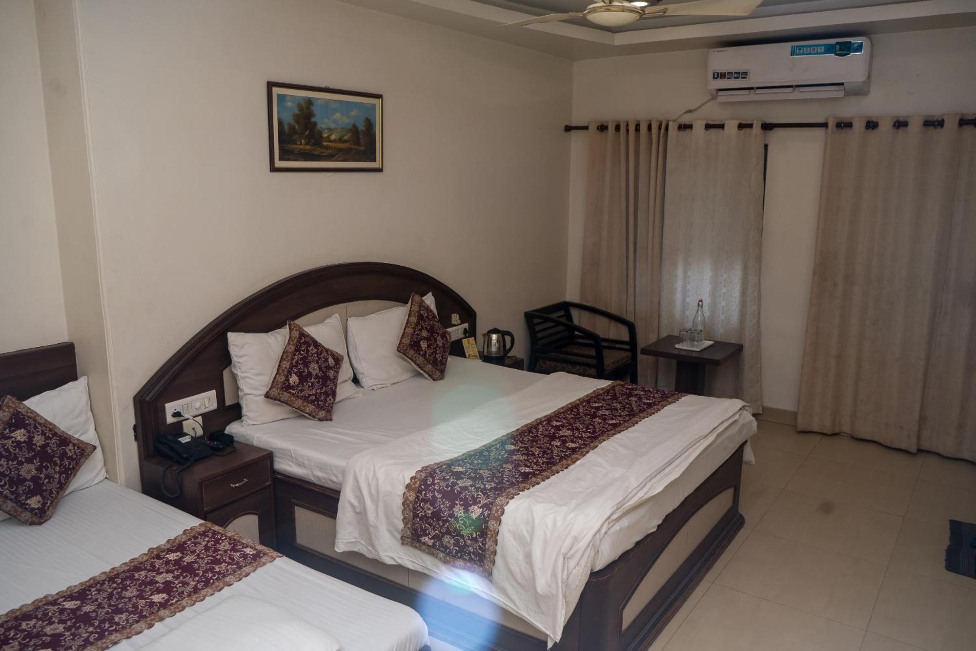 Hotel Ruby Джайпур Екстериор снимка