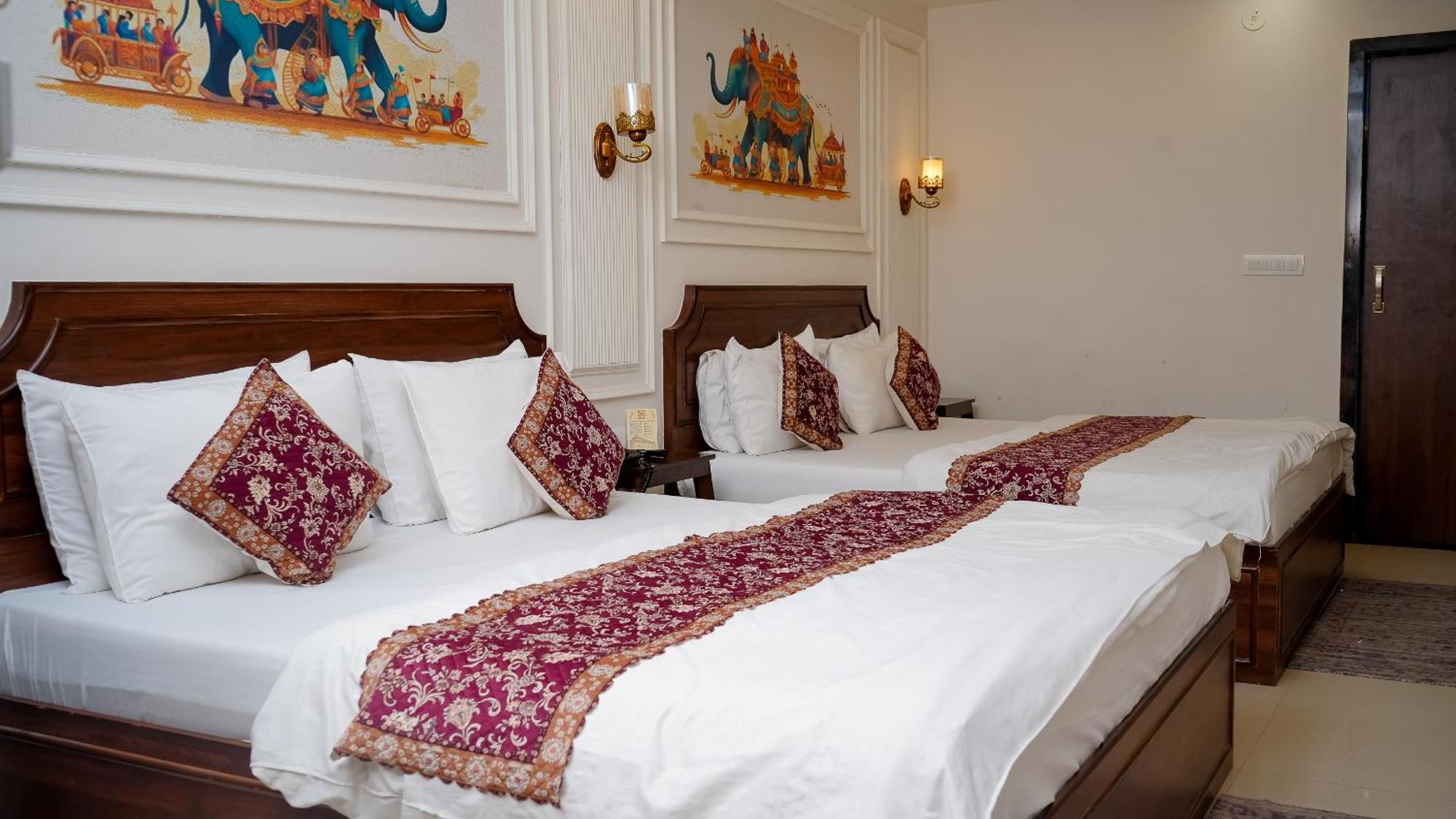 Hotel Ruby Джайпур Екстериор снимка