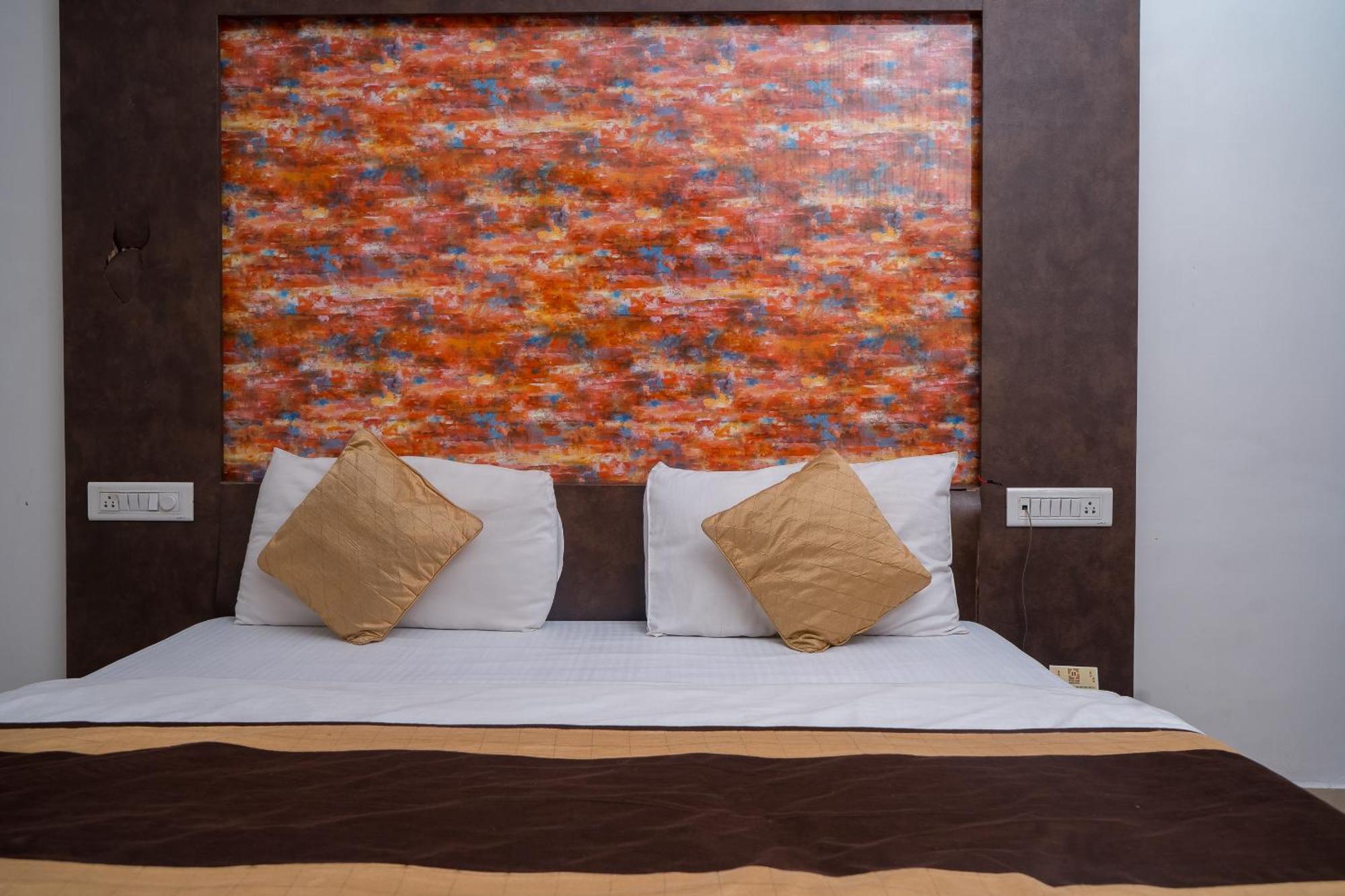 Hotel Ruby Джайпур Екстериор снимка